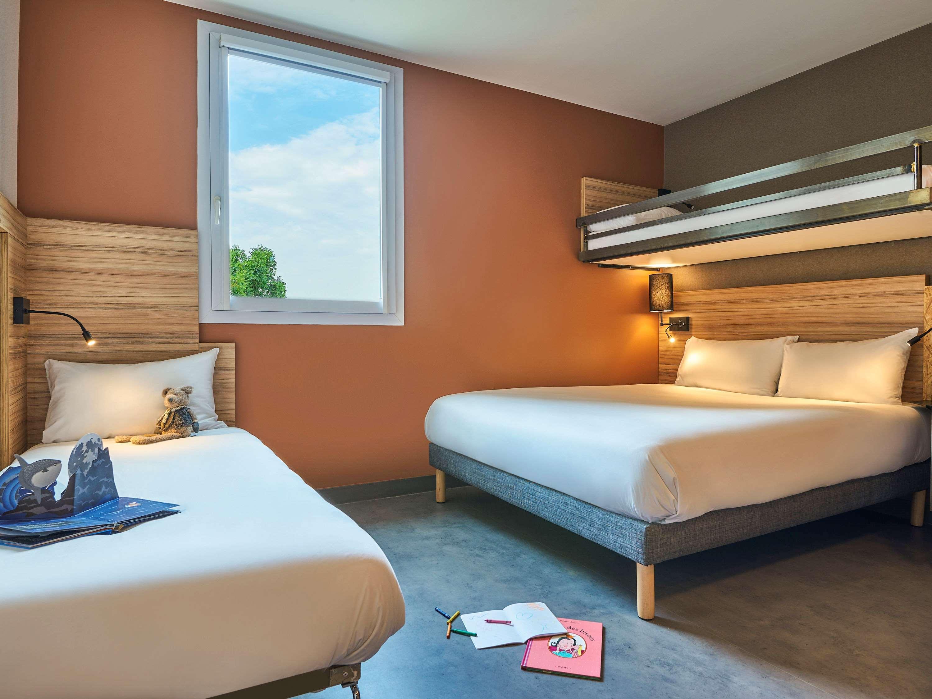 Greet Hotel Paris Porte De La Chapelle - Arena Saint-Denis  Exterior photo