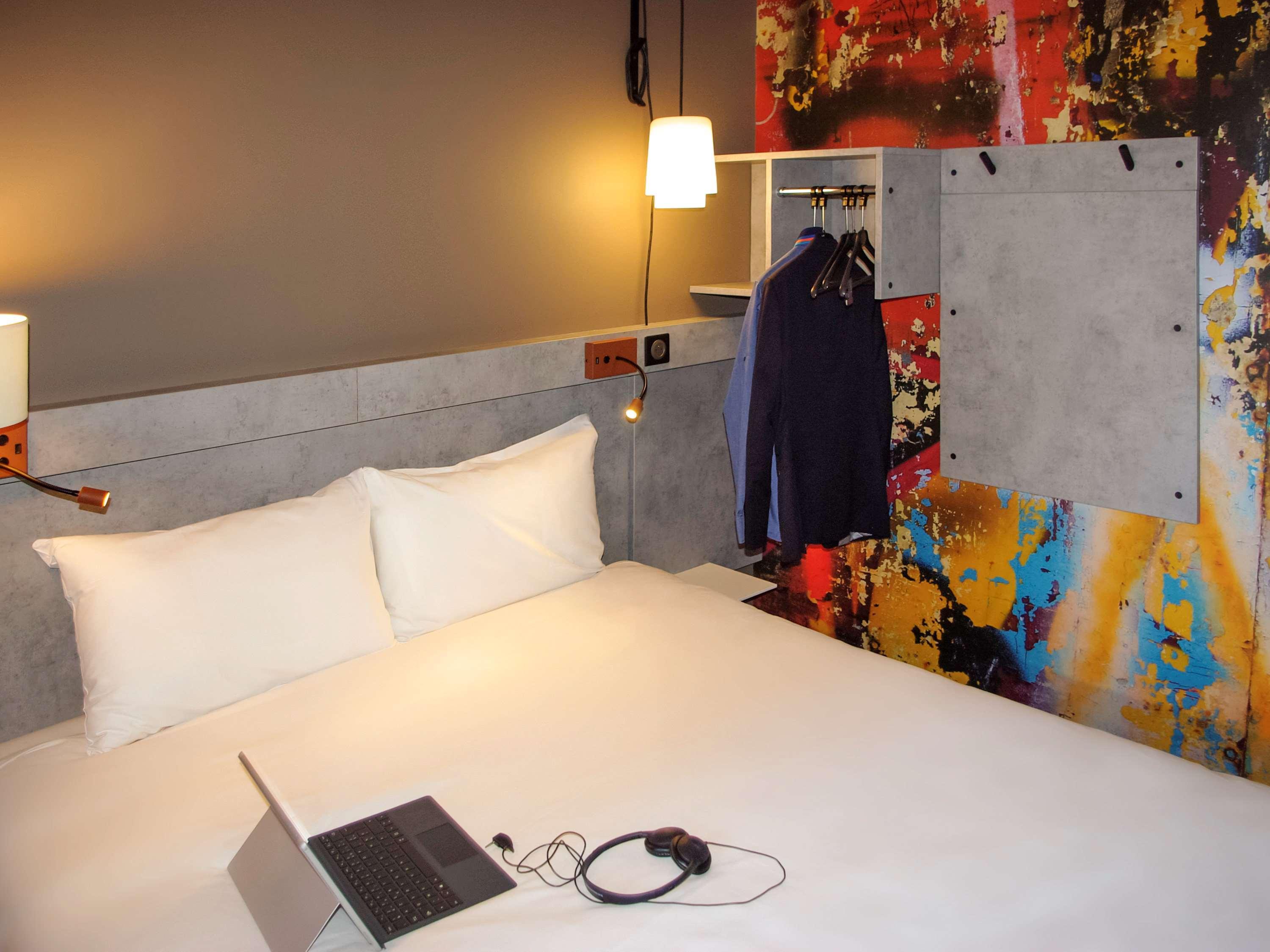 Greet Hotel Paris Porte De La Chapelle - Arena Saint-Denis  Exterior photo